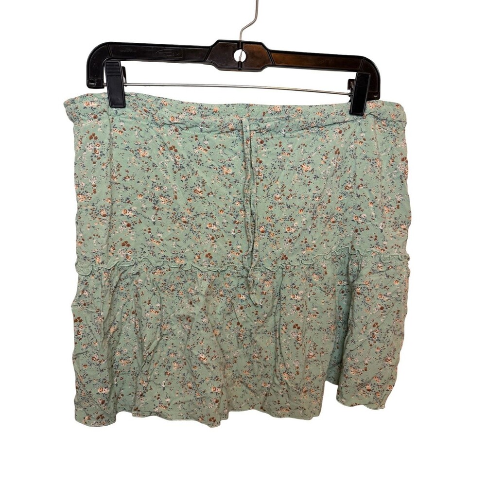 Brandy Melville Sage Green Floral Ruffle Mini Skirt Viscose One Size Small - Picture 3 of 6